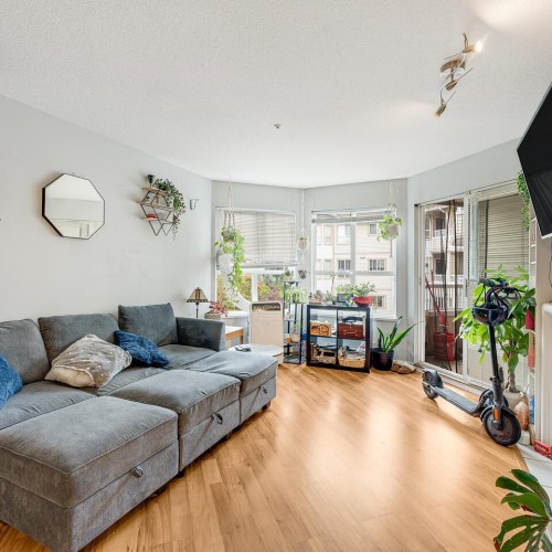 Photo 6 at 311 - 8139 121a Street, Queen Mary Park Surrey, Surrey Photo 6 at 311 - 8139 121a Street, Queen Mary Park Surrey, Surrey