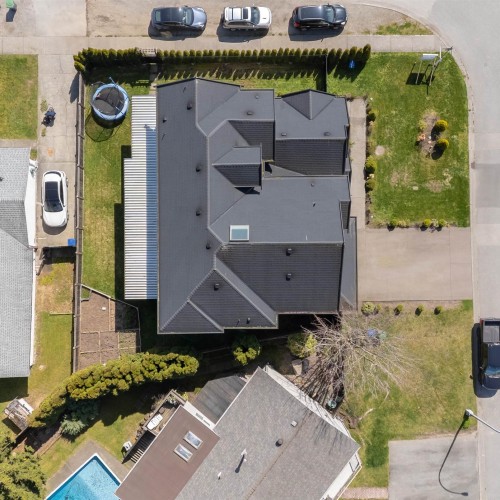 Photo 4 at 8670 Tunis Place, Fleetwood Tynehead, Surrey Photo 4 at 8670 Tunis Place, Fleetwood Tynehead, Surrey