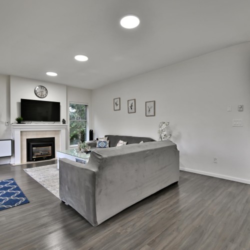 Photo 3 at 215 - 13918 72 Avenue, East Newton, Surrey Photo 3 at 215 - 13918 72 Avenue, East Newton, Surrey