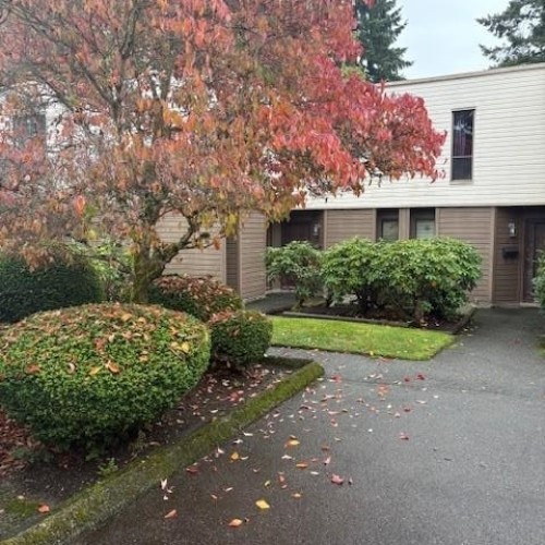 Photo 2 at 14 - 9400 128 Street, Queen Mary Park Surrey, Surrey Photo 2 at 14 - 9400 128 Street, Queen Mary Park Surrey, Surrey