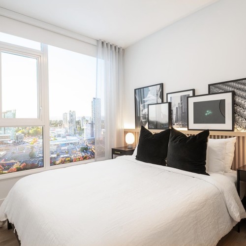 Photo 3 at 705 - 13738 Central Avenue, Whalley, North Surrey Photo 3 at 705 - 13738 Central Avenue, Whalley, North Surrey