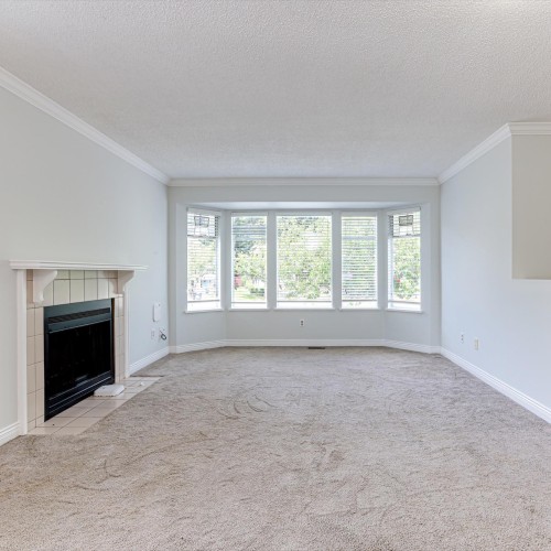 Photo 3 at 14134 67 Avenue, East Newton, Surrey Photo 3 at 14134 67 Avenue, East Newton, Surrey