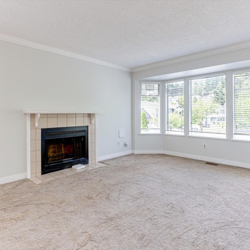 Photo 4 at 14134 67 Avenue, East Newton, Surrey Photo 4 at 14134 67 Avenue, East Newton, Surrey