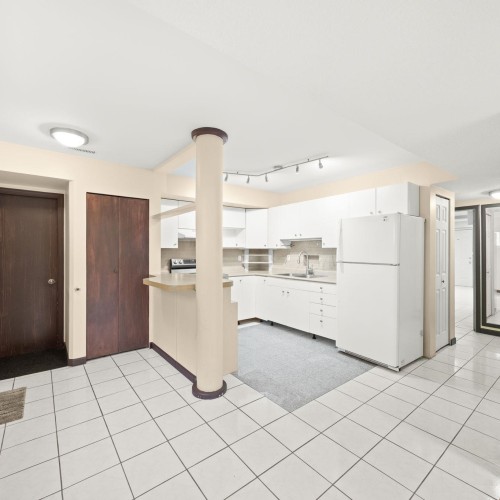 Photo 5 at 12851 104 Avenue, Cedar Hills, North Surrey Photo 5 at 12851 104 Avenue, Cedar Hills, North Surrey