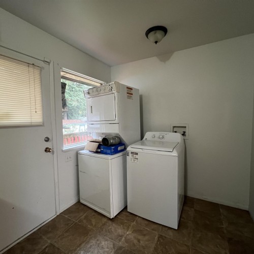 Photo 5 at 10879 144a Street, Bolivar Heights, North Surrey Photo 5 at 10879 144a Street, Bolivar Heights, North Surrey