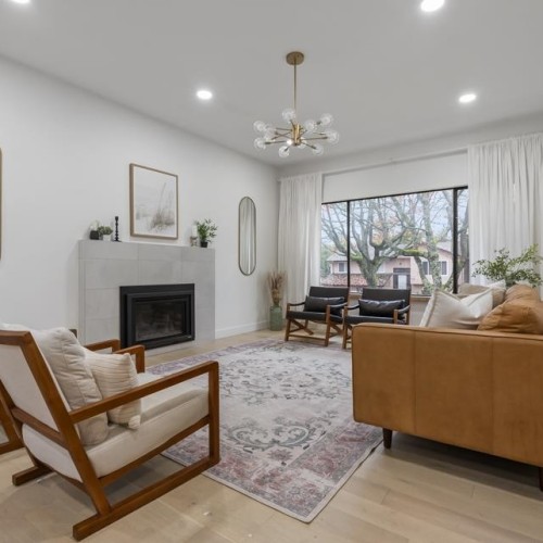 Photo 2 at 14041 88a Avenue, Bear Creek Green Timbers, Surrey Photo 2 at 14041 88a Avenue, Bear Creek Green Timbers, Surrey