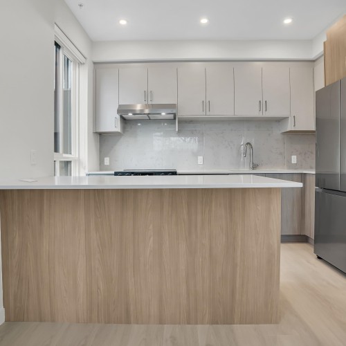 Photo 9 at E318 - 13858 108 Avenue, Whalley, North Surrey Photo 9 at E318 - 13858 108 Avenue, Whalley, North Surrey