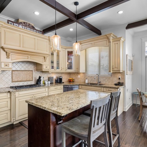 Photo 3 at 18876 53b Avenue, Cloverdale BC, Cloverdale Photo 3 at 18876 53b Avenue, Cloverdale BC, Cloverdale