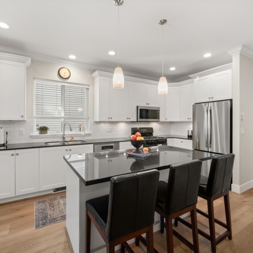 Photo 11 at 18980 67a Avenue, Clayton, Cloverdale Photo 11 at 18980 67a Avenue, Clayton, Cloverdale