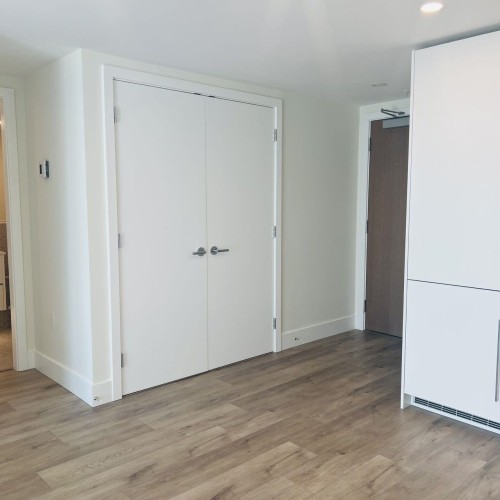 Photo 7 at 2003 - 10428 Whalley Boulevard, Whalley, North Surrey Photo 7 at 2003 - 10428 Whalley Boulevard, Whalley, North Surrey