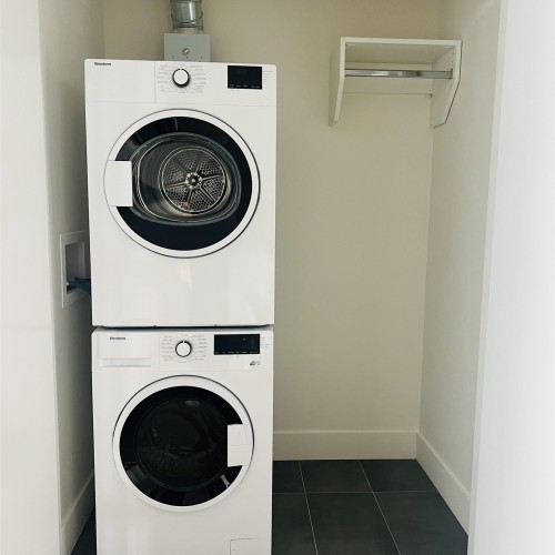 Photo 10 at 2003 - 10428 Whalley Boulevard, Whalley, North Surrey Photo 10 at 2003 - 10428 Whalley Boulevard, Whalley, North Surrey