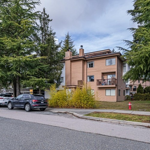 Photo 3 at 204 - 13291 70b Avenue, West Newton, Surrey Photo 3 at 204 - 13291 70b Avenue, West Newton, Surrey