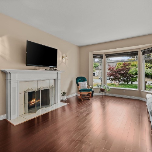 Photo 4 at 6041 186 Street, Cloverdale BC, Cloverdale Photo 4 at 6041 186 Street, Cloverdale BC, Cloverdale