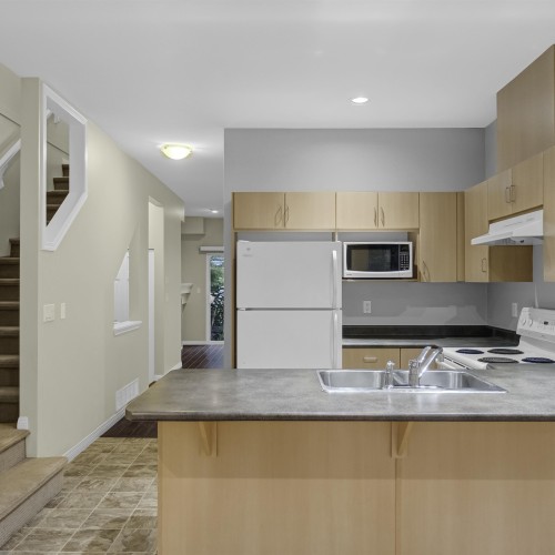 Photo 4 at 63 - 8737 161 Street, Fleetwood Tynehead, Surrey Photo 4 at 63 - 8737 161 Street, Fleetwood Tynehead, Surrey