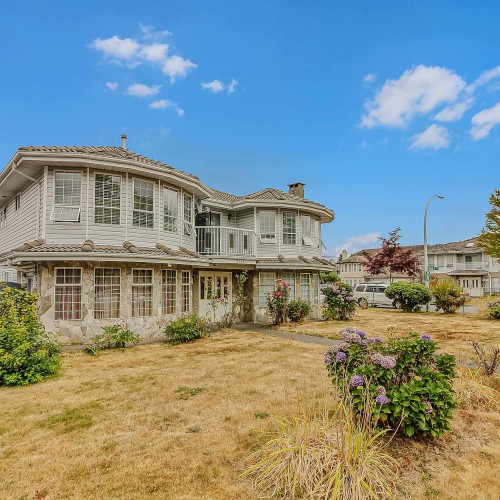 Photo 2 at 12441 71a Avenue, West Newton, Surrey Photo 2 at 12441 71a Avenue, West Newton, Surrey