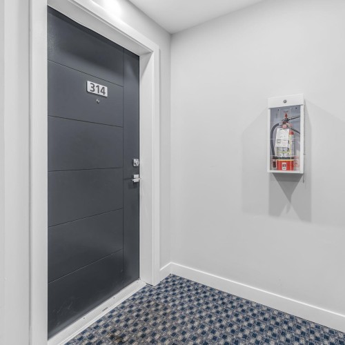 Photo 5 at 314 - 14225 103a Avenue, Whalley, North Surrey Photo 5 at 314 - 14225 103a Avenue, Whalley, North Surrey