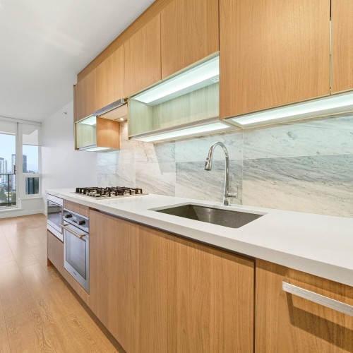 Photo 5 at 2711 - 13696 100 Avenue, Whalley, North Surrey Photo 5 at 2711 - 13696 100 Avenue, Whalley, North Surrey