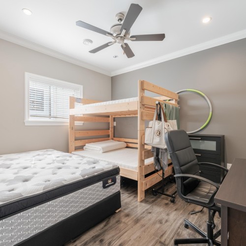 Photo 15 at 10938 131a Street, Whalley, North Surrey Photo 15 at 10938 131a Street, Whalley, North Surrey