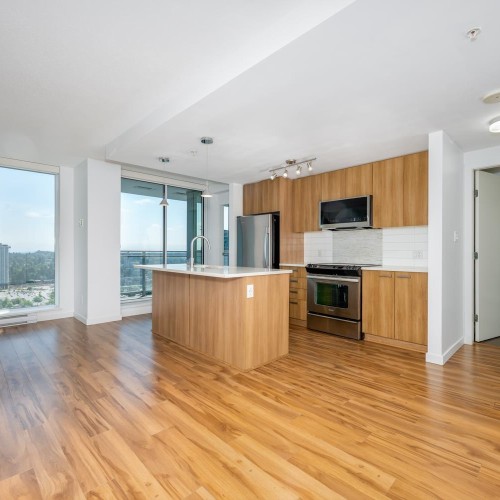 Photo 5 at 3305 - 13325 102a Avenue, Whalley, North Surrey Photo 5 at 3305 - 13325 102a Avenue, Whalley, North Surrey