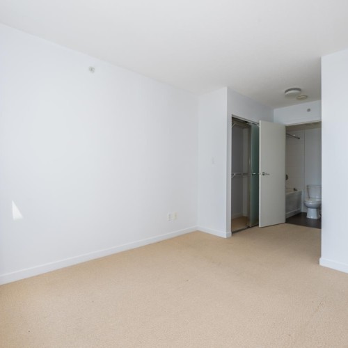 Photo 9 at 3305 - 13325 102a Avenue, Whalley, North Surrey Photo 9 at 3305 - 13325 102a Avenue, Whalley, North Surrey