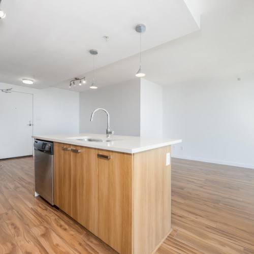 Photo 8 at 3305 - 13325 102a Avenue, Whalley, North Surrey Photo 8 at 3305 - 13325 102a Avenue, Whalley, North Surrey