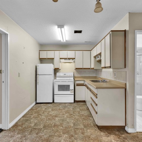 Photo 10 at 15307 85a Avenue, Fleetwood Tynehead, Surrey Photo 10 at 15307 85a Avenue, Fleetwood Tynehead, Surrey