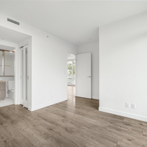 Photo 10 at 801 - 13318 104 Avenue, Whalley, North Surrey Photo 10 at 801 - 13318 104 Avenue, Whalley, North Surrey