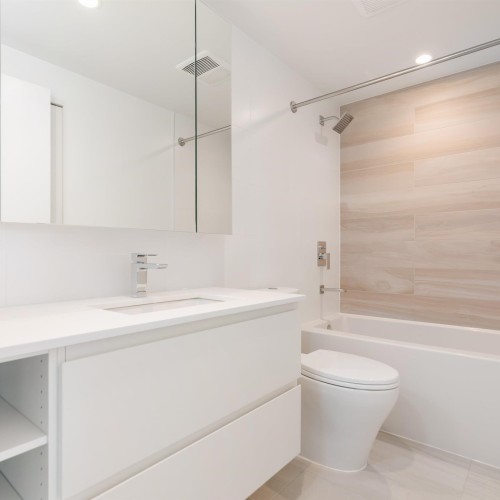 Photo 6 at 2301 - 13615 Fraser Highway, Whalley, North Surrey Photo 6 at 2301 - 13615 Fraser Highway, Whalley, North Surrey